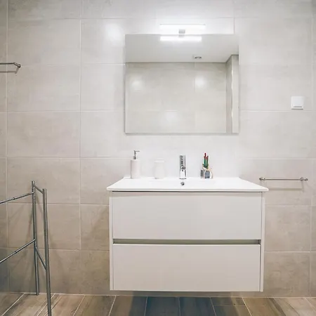 Emilio With Private Pool Villa Santa Barbara (Lisbon)