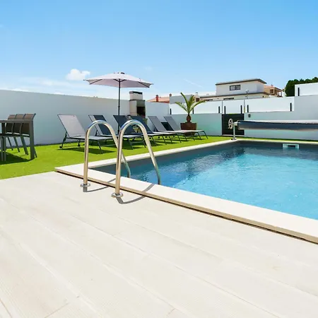 Emilio With Private Pool * Santa Barbara (Lisbon)