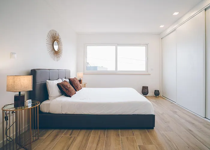 Villa Emilio With Private Pool Santa Barbara (Lisbon)