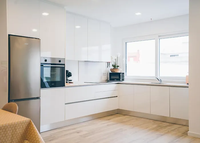 Emilio With Private Pool Villa *